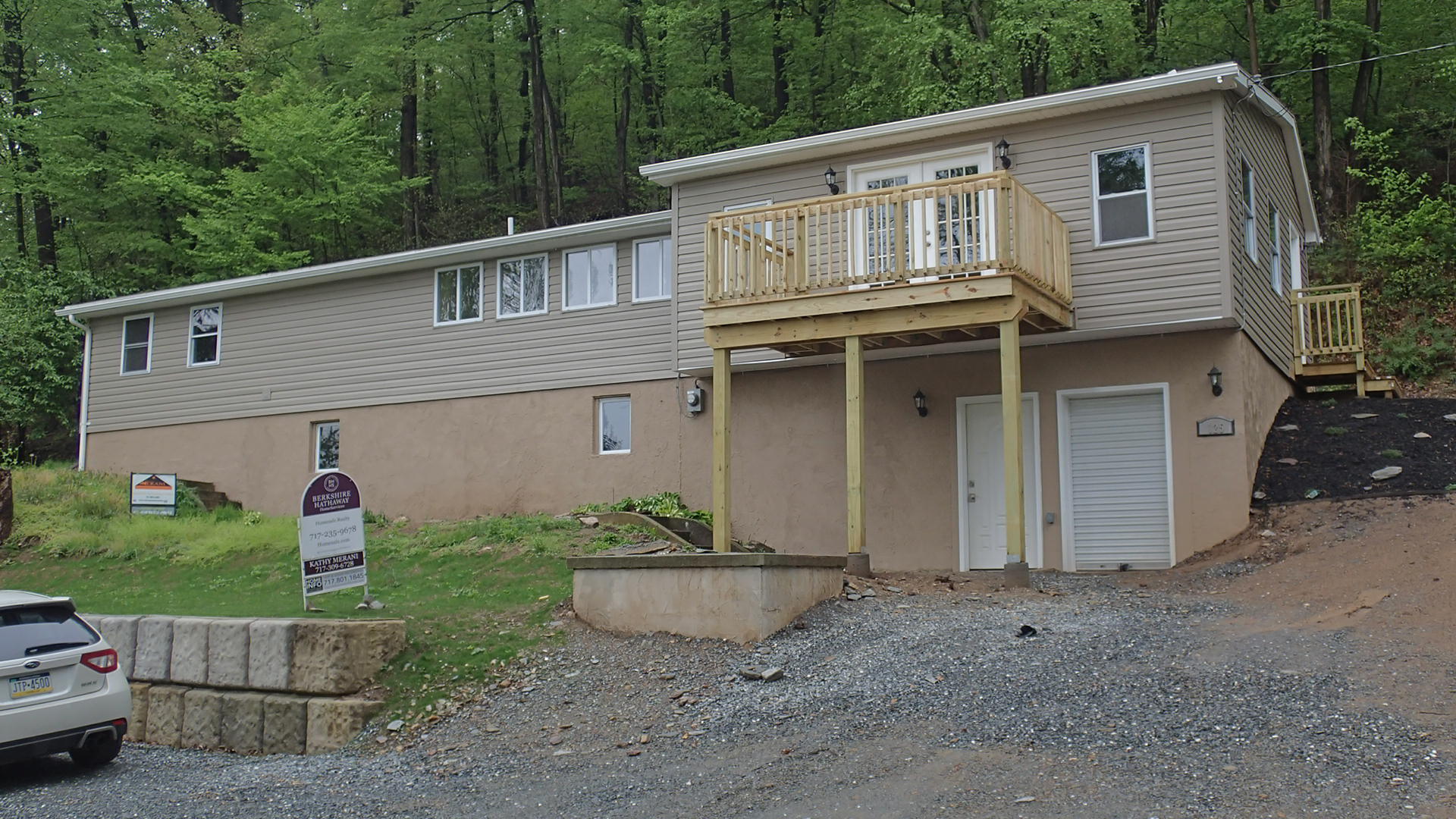 Merani Construction deck and exterior project